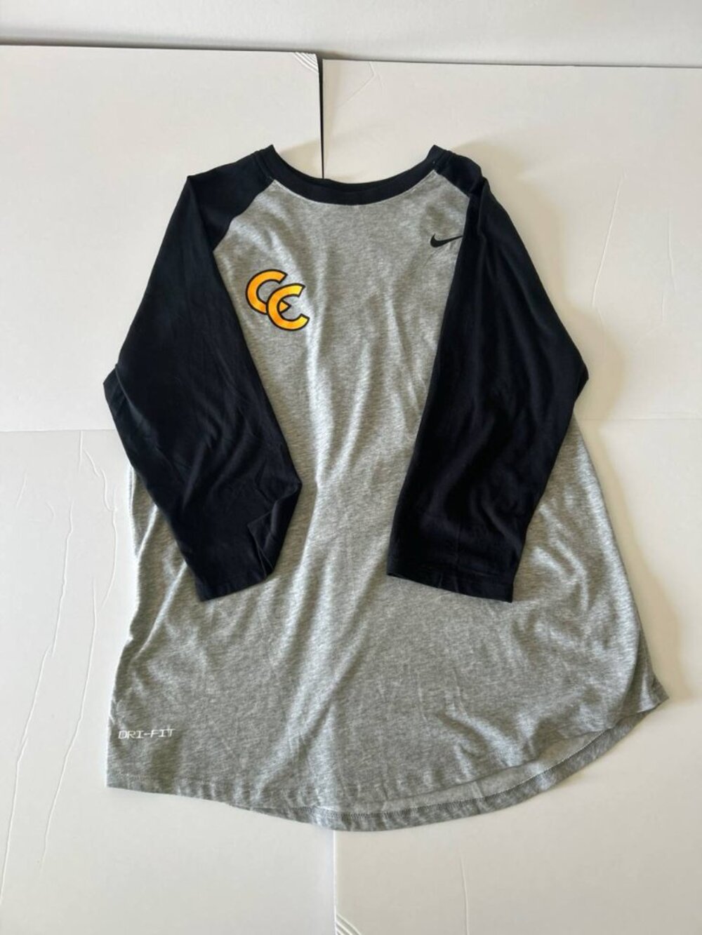 Nike Colorado College Tigers Hockey NCHC Women's L Dri-FIT 3/4 Sleeve Shirt